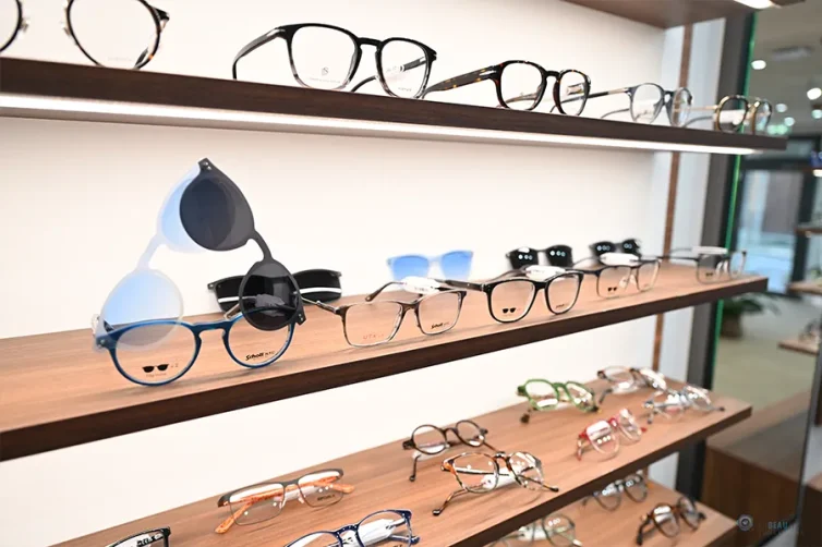 cecile optique - fay aux loges - photo3 a